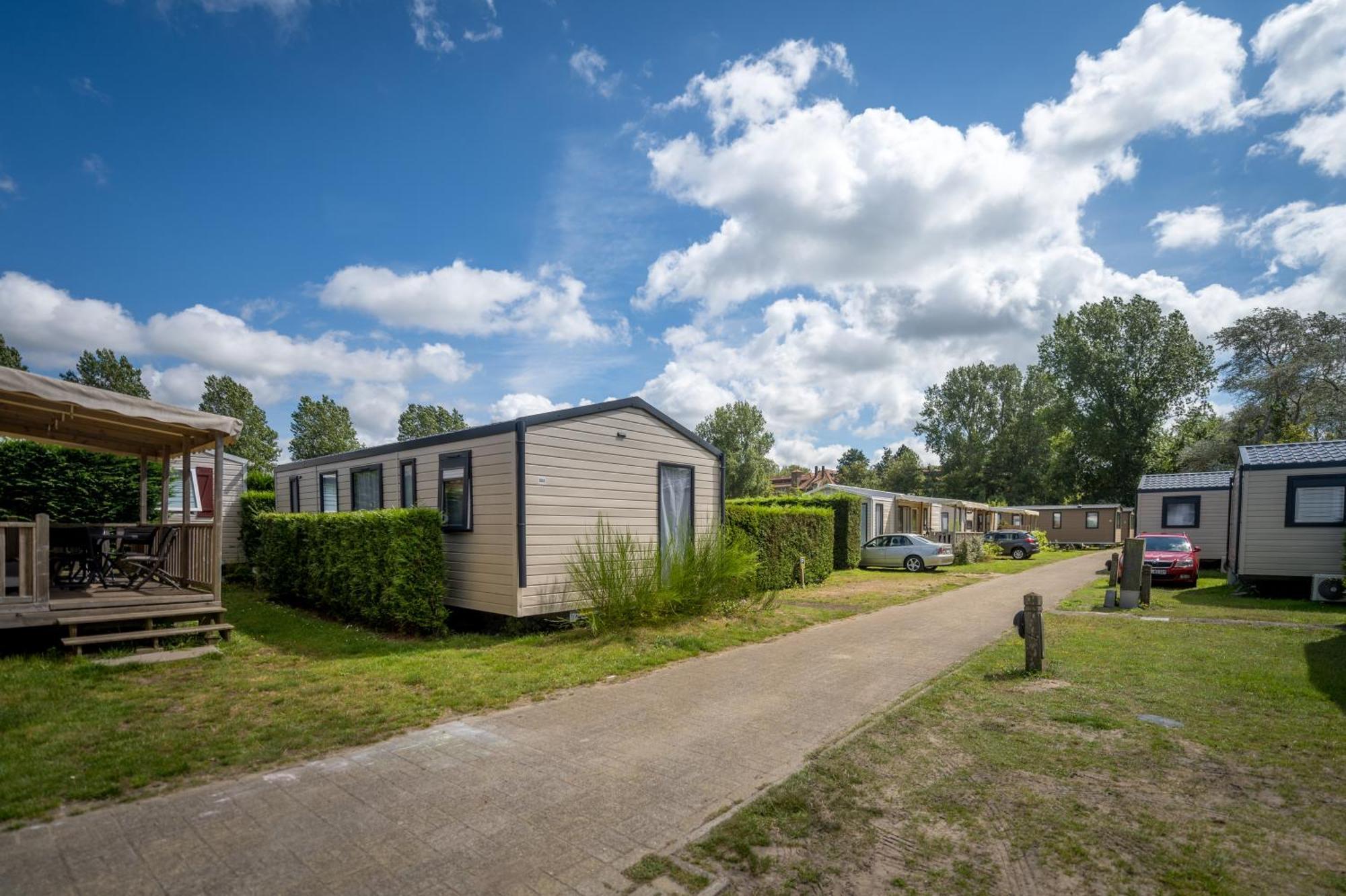 Chalets Eureka & Bloemenduin Koksijde Exterior foto